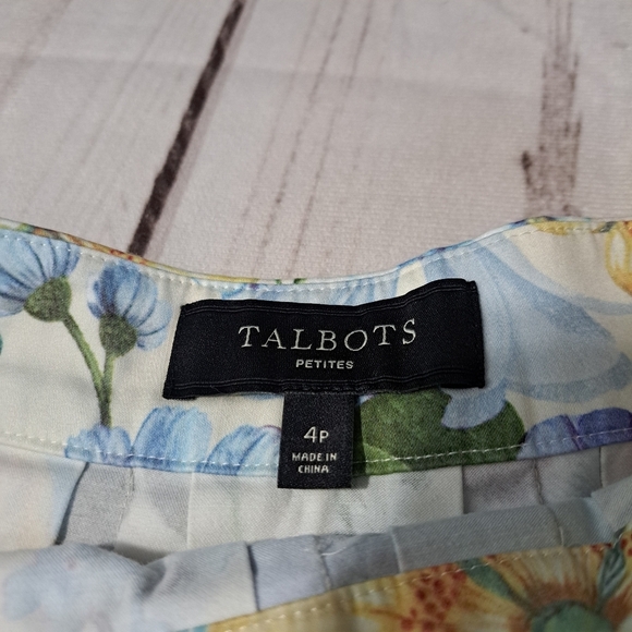 Talbots Petite Floral Pleated Skirt 4P - Picture 4 of 9
